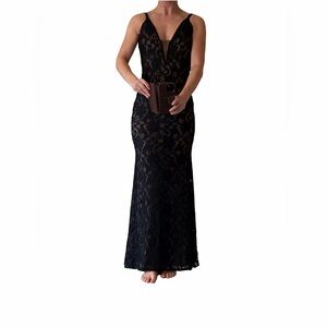 Xscape Black Lace Beaded Evening Gown – Size 0